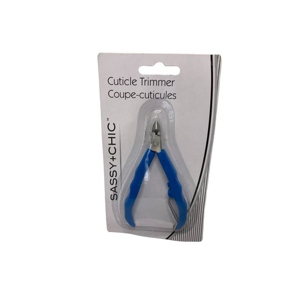 New Sassy & Chic Cuticle trimmers Blue Handle - Picture 1 of 2
